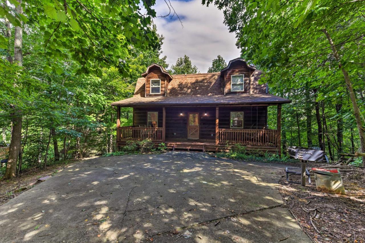 فيلا Quiet And Secluded Gatlinburg Cabin With Hot Tub! المظهر الخارجي الصورة